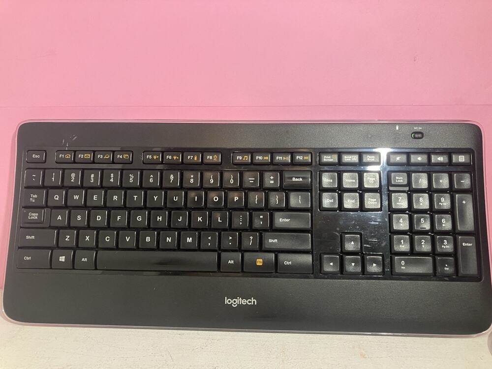 Logitech K800 Wireless Keyboard No Dongle/Receiver Y-R0065